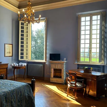 Konukevi Dimora Pani E Tulipani Modena